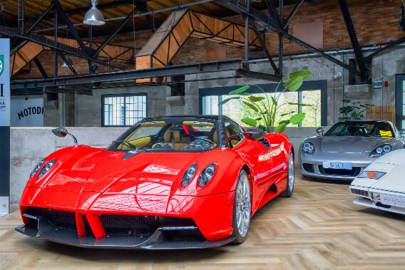 Pagani Huayra Roadster