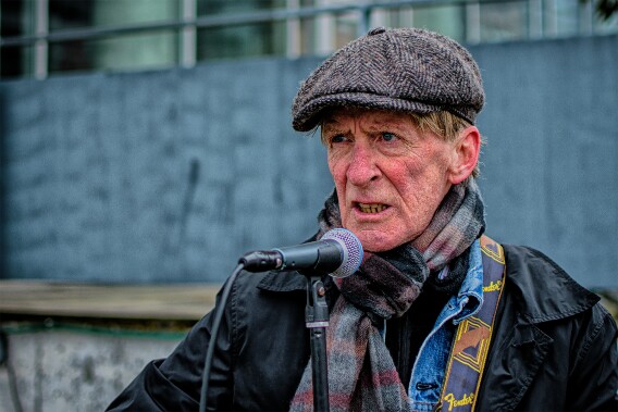 Straßenmusiker null