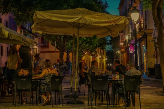 Straßenszene in Cádiz Altstadt null